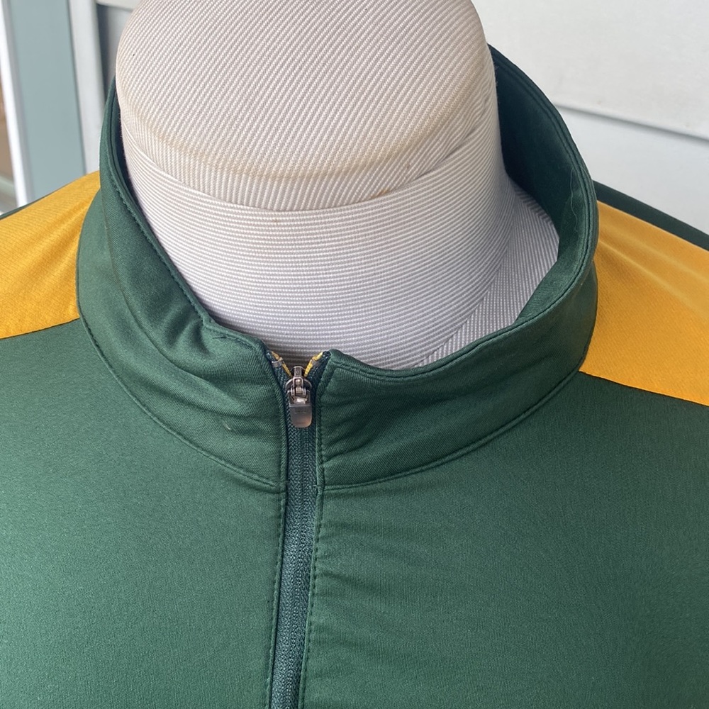 Oregon Ducks Performance Pullover. Large. Excelle… - image 2
